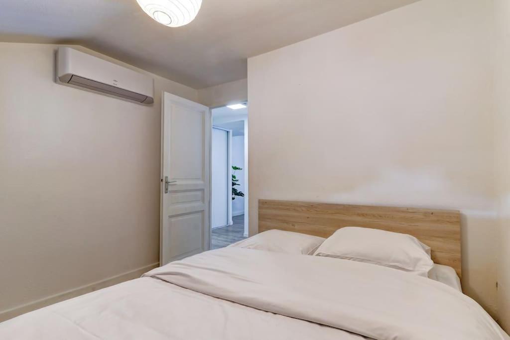 Le Nid Douillet Topdestination-Bourg - Centre Ville - 3 Etoiles Dış mekan fotoğraf